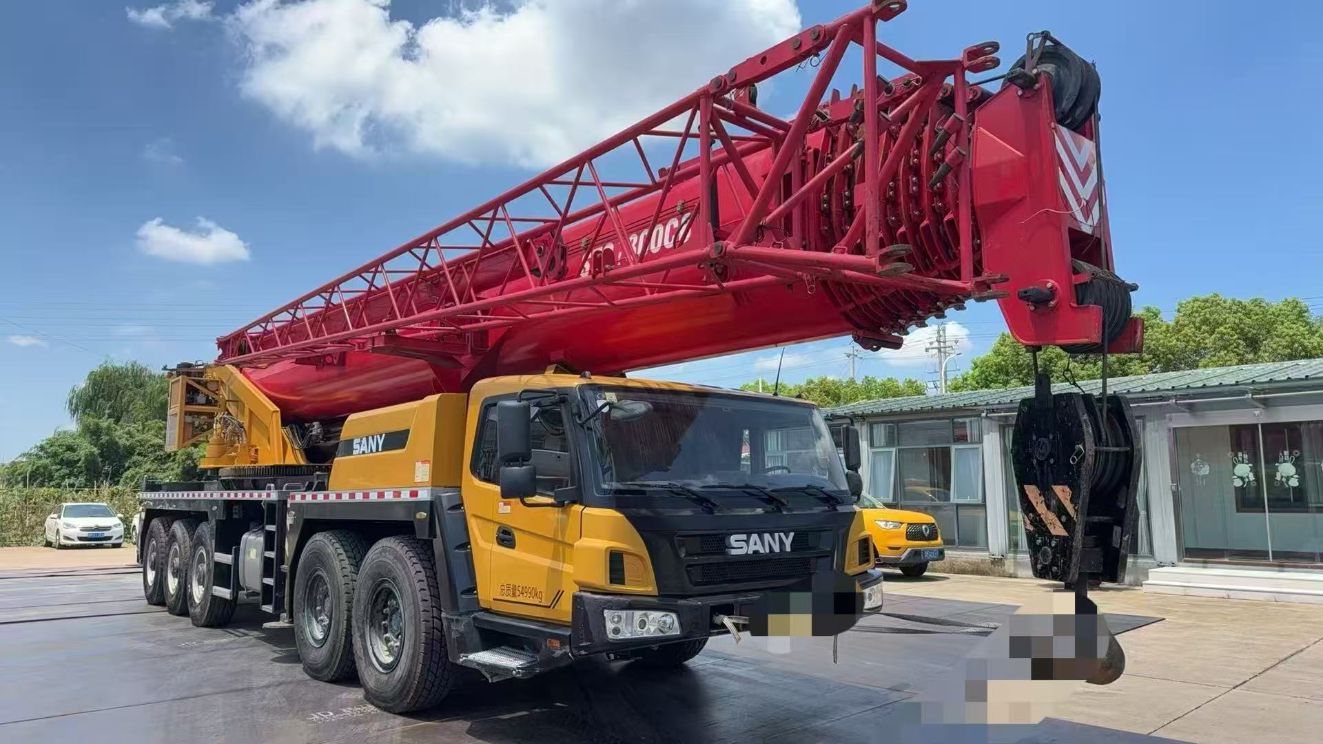 2022 Sany STC1300C8 used crane with an 85.5-meter boom, a 24-meter jib ...