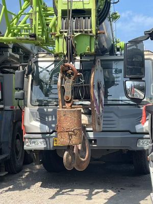ZTC500H Zoomlion 50 Ton Crane High Precision Construction Equipment